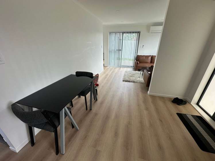 8A Gardiner Grove Mangere East_5