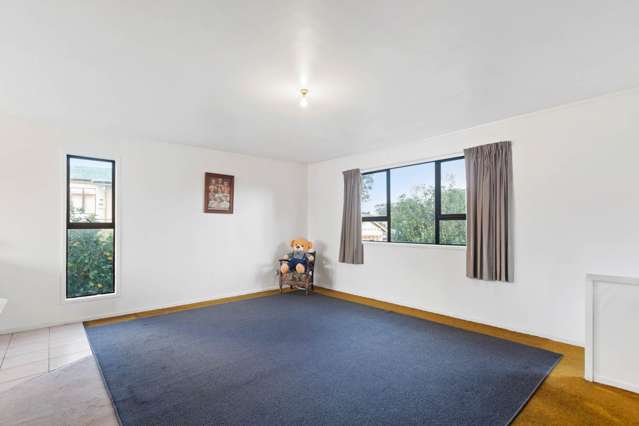 2/18 Leonard Road Mount Wellington_3