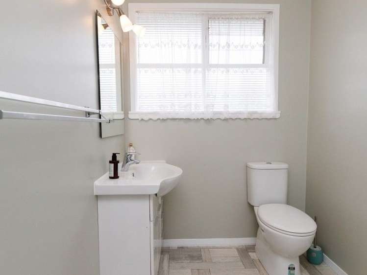 71 West Street Feilding_12