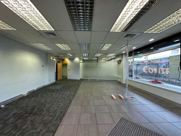 356-360 Great North Road Henderson_5