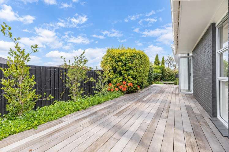 12 Rene Place Sunnyhills_12