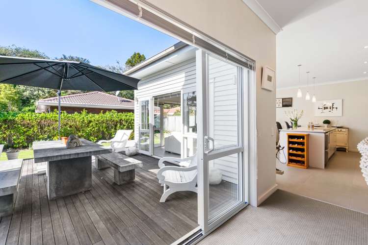 8 Kensington Drive Orewa_22