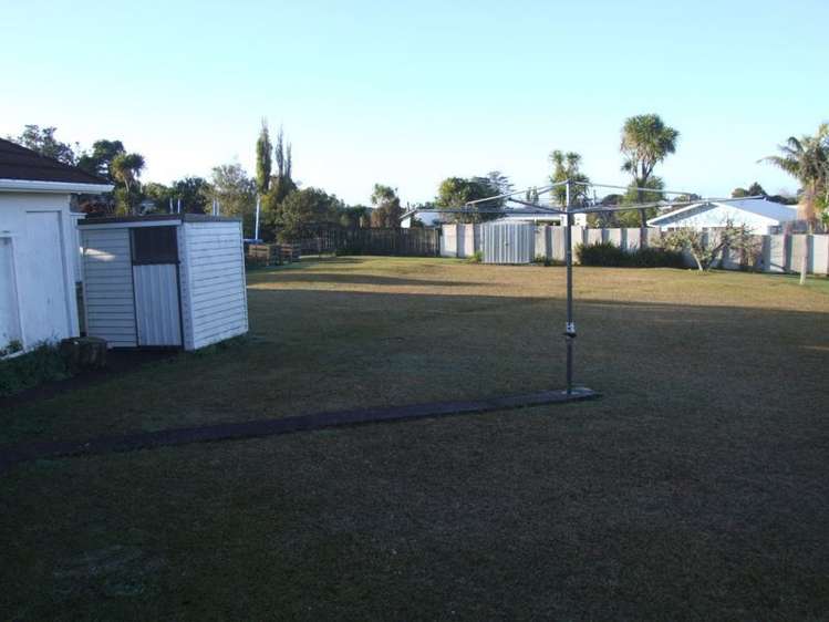 18 Montgomery Avenue Onerahi_4