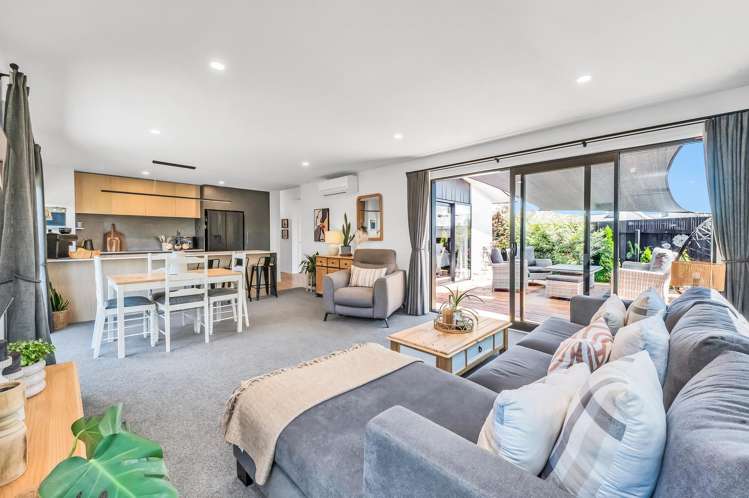 17 Burrow Street Rolleston_8