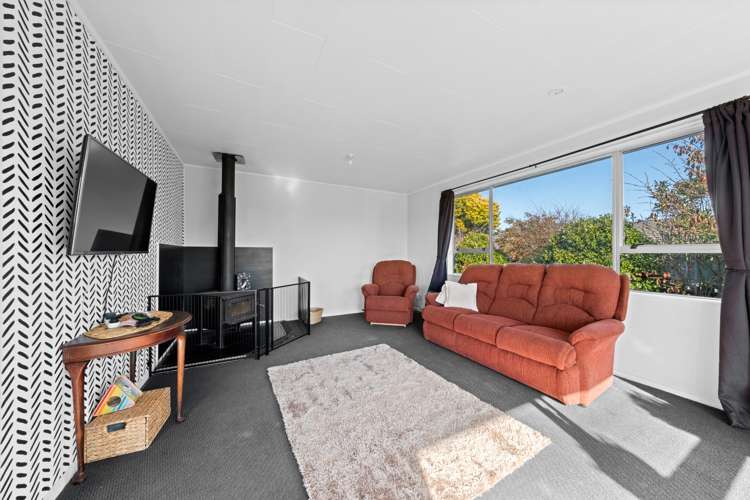 3 Airedale Place Waitara_4