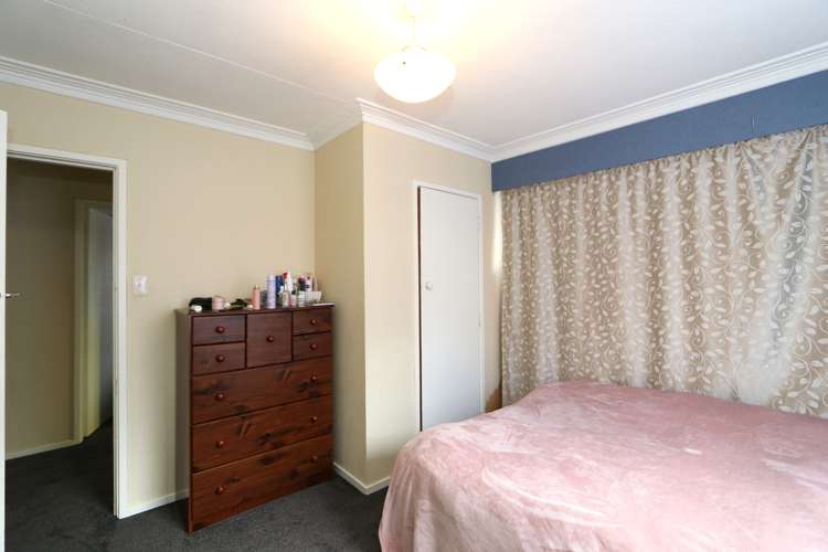 52 Edinburgh Crescent Waikiwi_11