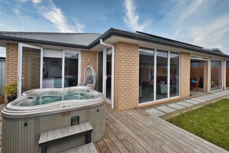 4 Trevally Place Snells Beach_24