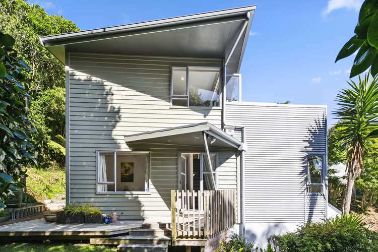 18b Pimble Avenue Karori_15