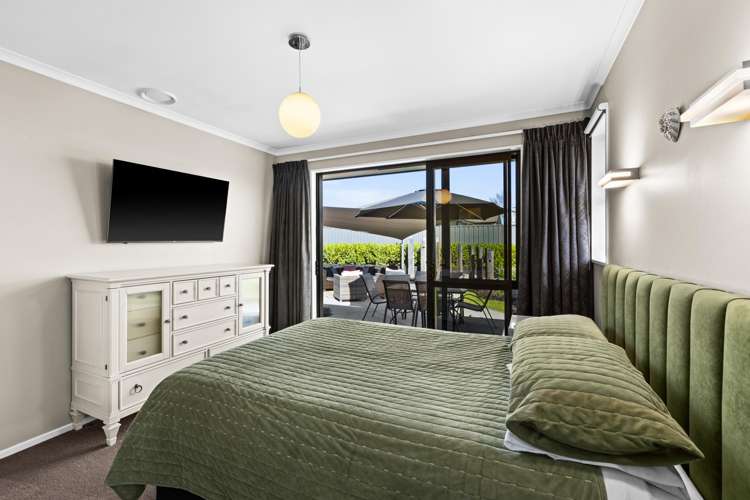 12 Begley Place Frimley_8