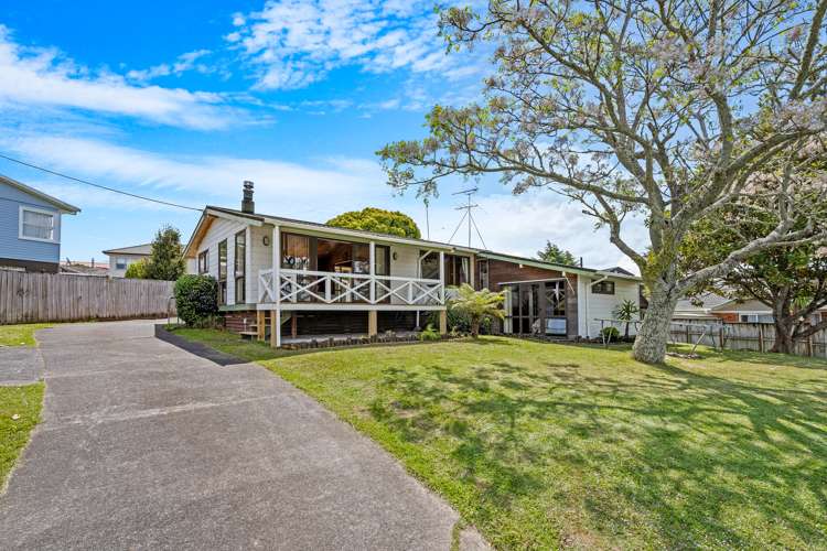 26 Cron Avenue Te Atatu South_0