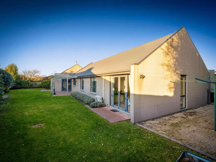 45 Millstream Drive Lincoln_13