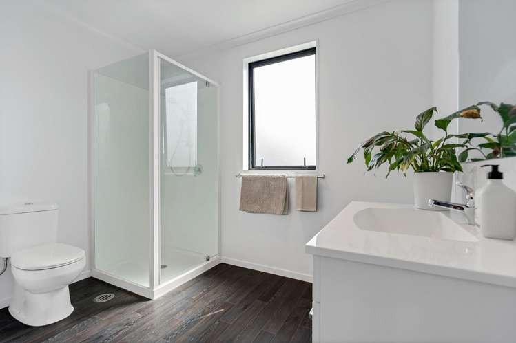 102B Leybourne Circle Glen Innes_9