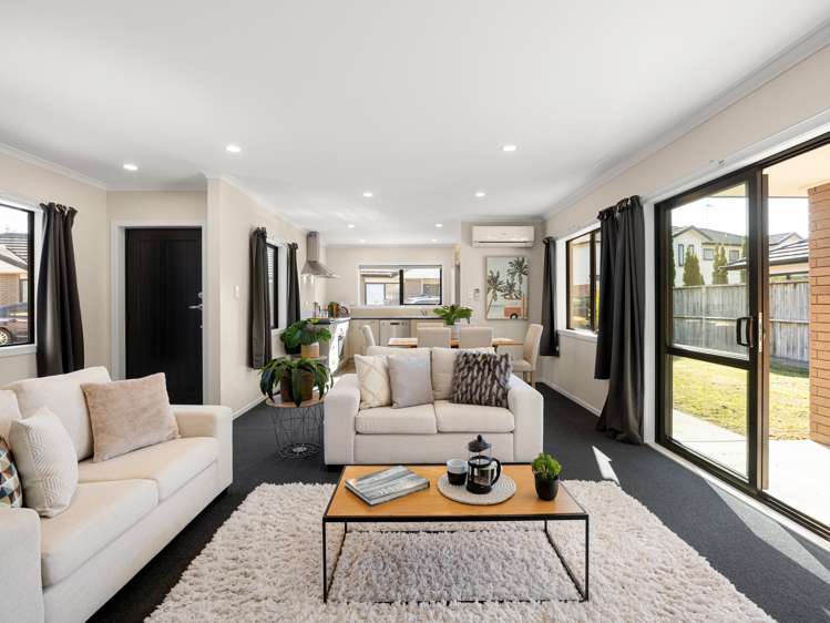 5/63 Knighton Road Hillcrest_8