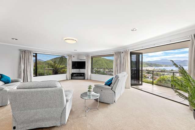 10 Moana Heights Waikawa_2