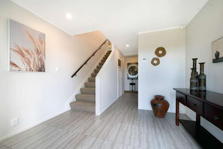 180 Royal Road Massey_21