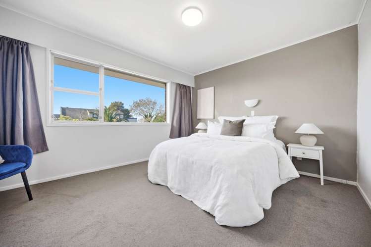 1 Cyclarama Crescent Massey_7