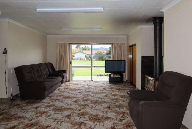 97 Broadway Reefton_4