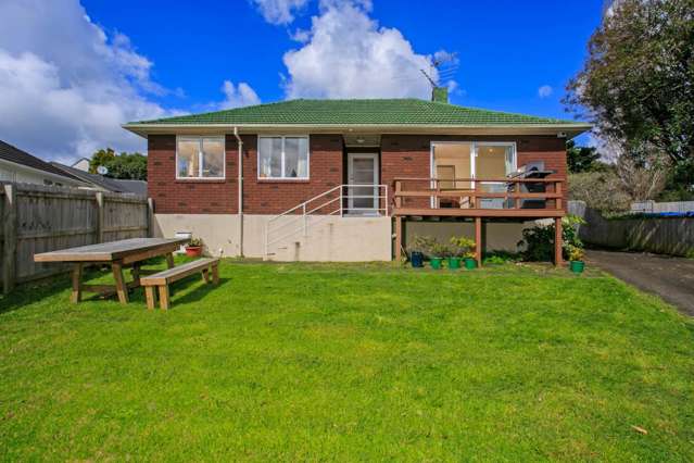 10 Greenslade Crescent Northcote_2