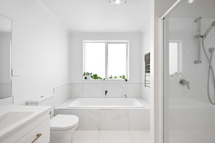 40 Voight Avenue Chartwell_18