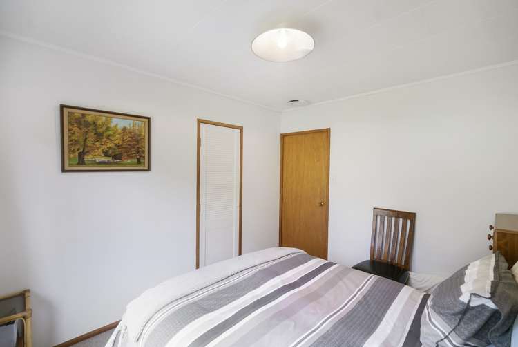 21 Erica Road Sunnynook_11