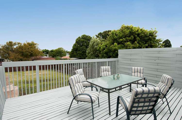 9 Edgerton Road Te Atatu Peninsula_16