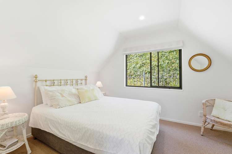 5B Putiki Drive Durie Hill_14