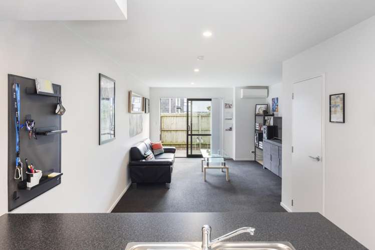 27/17 Bunyan Street_5