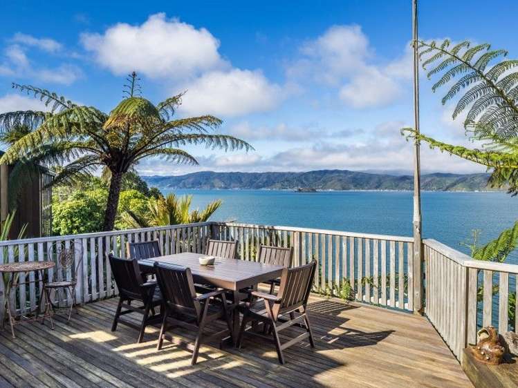 6 Nakora Road Karaka Bays_30