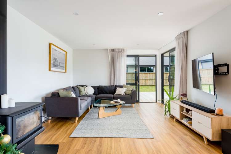 2 Franks Place Outram_7