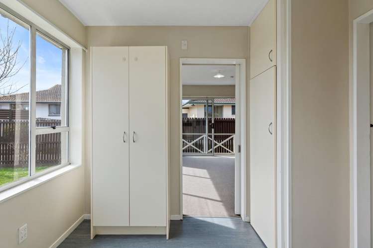 1/11 Wanstead Place Woolston_6