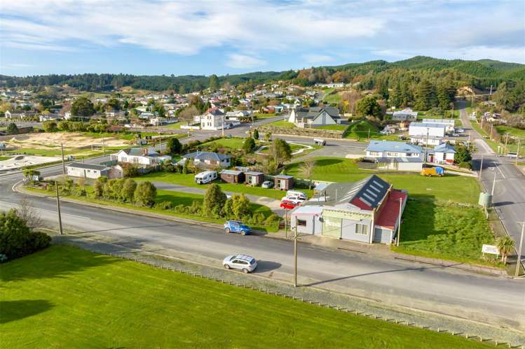 20 Water Street Kaitangata_52