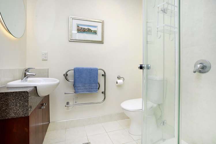 96b Nicholson Road Khandallah_25