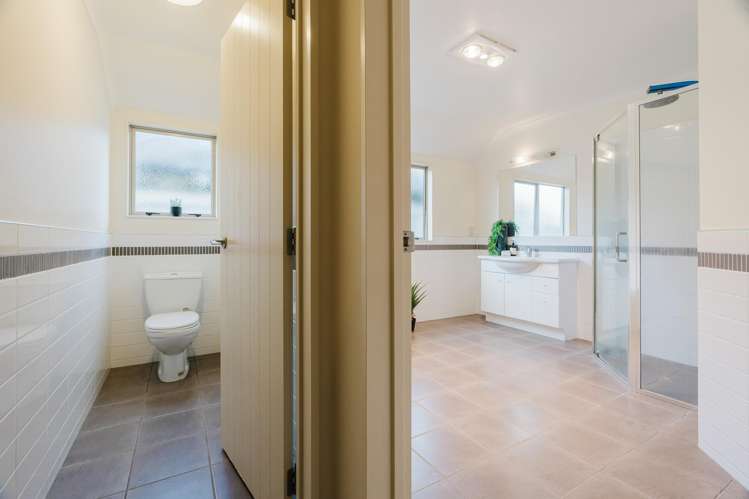52 Palliser Drive Huntington_21