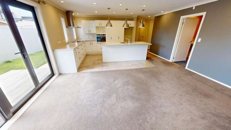 3b Innes Place Roslyn_3