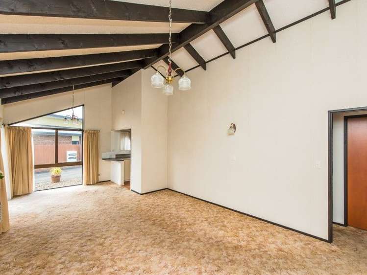 8a Church Place Wanganui Central_5