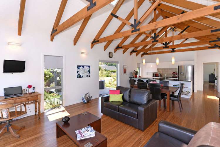 7 Bridgewater Lane Stoke_13