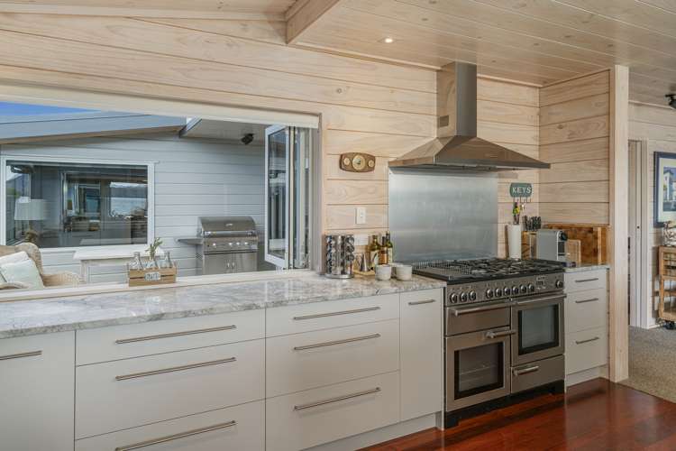 135 Captain Cook Road Cooks Beach_6