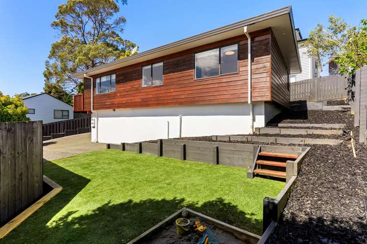 2/75 Langana Avenue Browns Bay_13