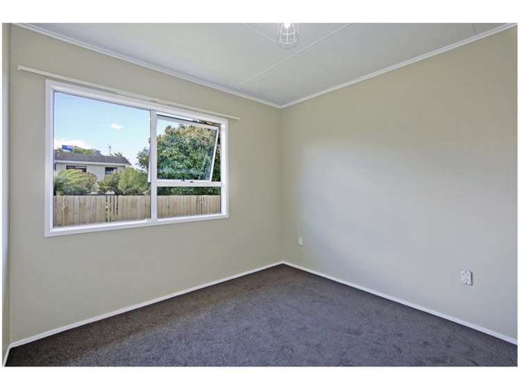 1/100 Songer Street Stoke_7