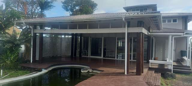 Executive 3Bed Room Home Near City Center