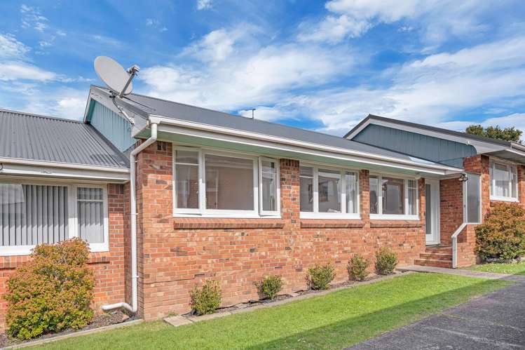 2/7 Greenhill Crescent_0