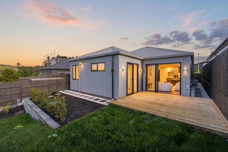 68 Huanui Drive Orewa_19
