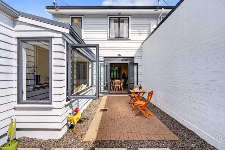 34 Gunner Drive Te Atatu Peninsula_11