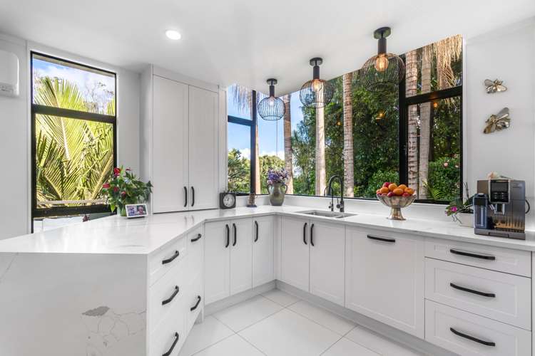 2/99 Hadfield Street_1