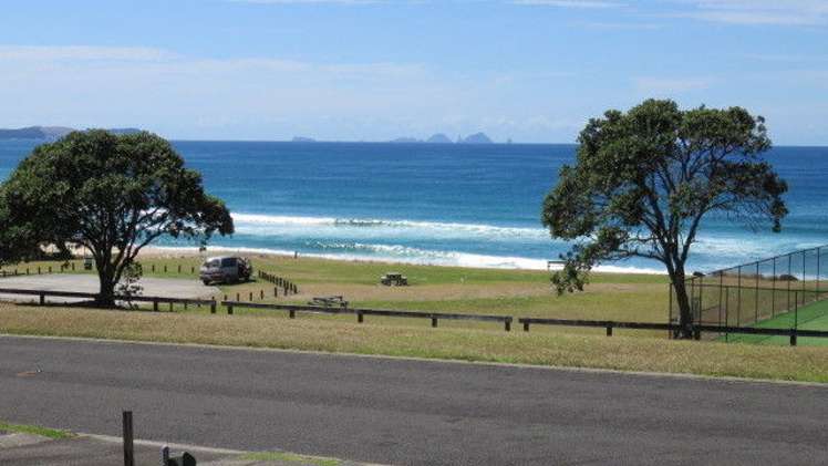 107 Oratia Place Onemana_14