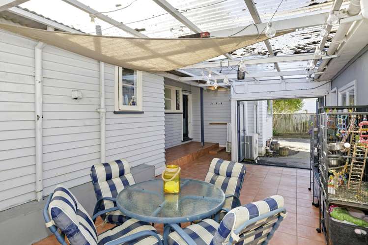 149 Stokes Valley Road Stokes Valley_17