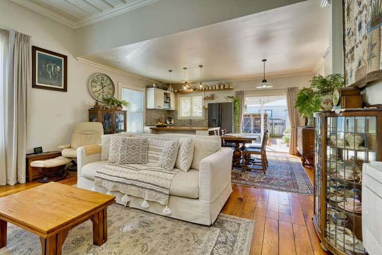 81 Nelson Crescent Napier South_0