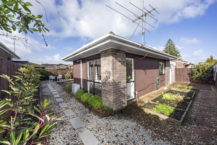 110r Grey Street Onehunga_11
