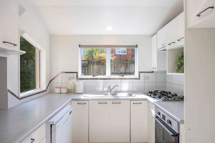 3/1 Eversleigh Road Belmont_20