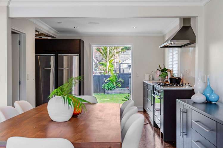37 Colchester Avenue_5